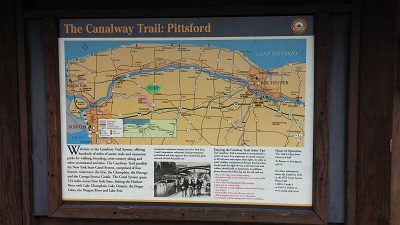 Le tracé de la piste cyclable qui longe le canal